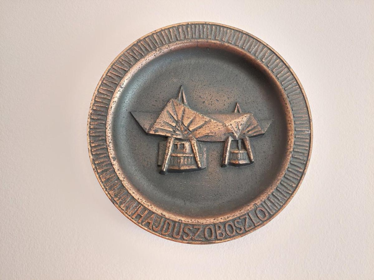 Samuci Apartman Hajduszoboszlo Luaran gambar
